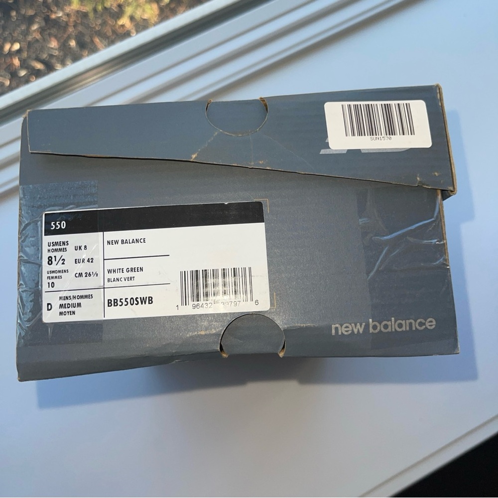 New Balance 550 Sneaker Men 8.5 Women 10 White Green Classic Pine BB550SWB NIB - Picture 8 of 8